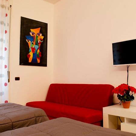 Primopiano Holiday House Salerno Exterior photo
